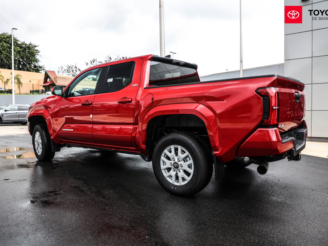 Toyota Tacoma SR5 (Red)