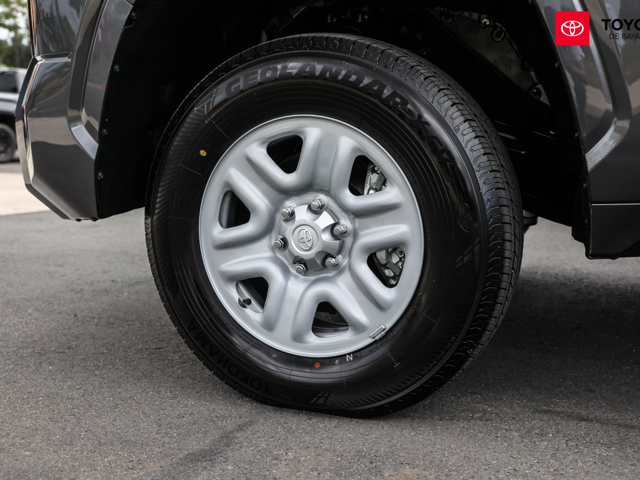 Toyota Tundra SR (Charcoal)