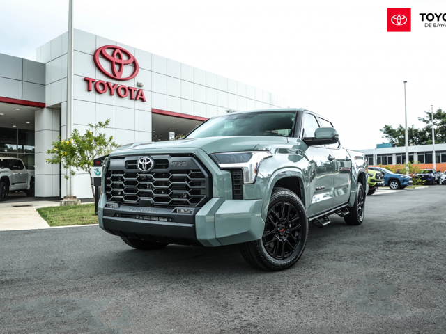Toyota Tundra TRD Sport (Urban Khaki)