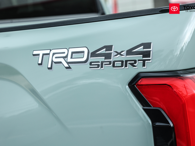 Toyota Tundra TRD Sport (Urban Khaki)