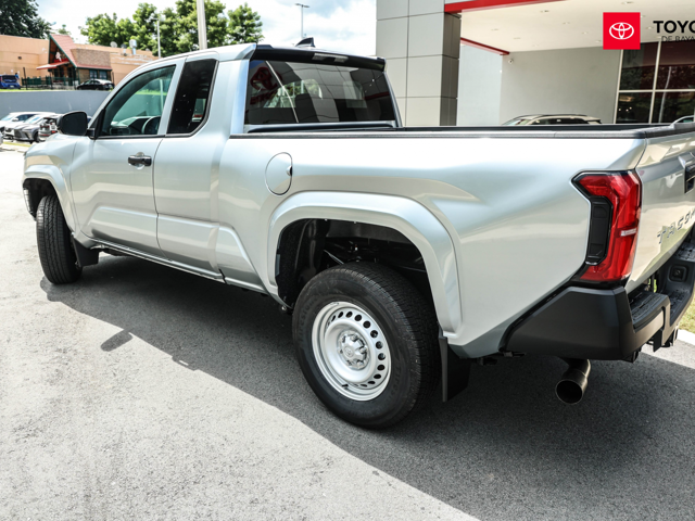 Toyota Tacoma SR Bmax (Silver)
