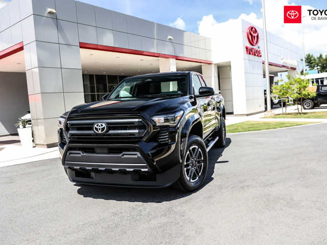 Toyota Tacoma BMax ¡Equipada! Black