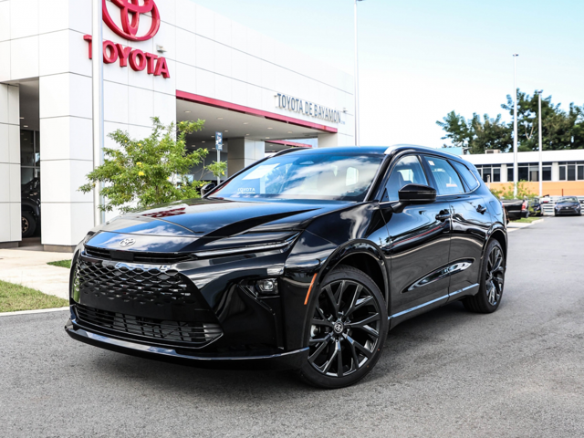 Toyota Crown Signia Limited (Black)
