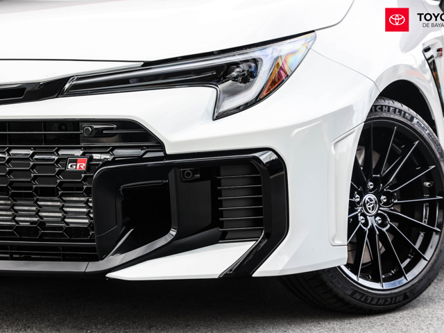 Toyota Corolla GR (Premium) White