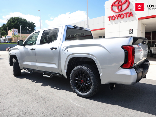 Toyota Tundra SR (Silver) Equipada