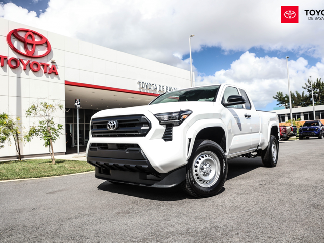 Toyota Tacoma SR Bmax Extra Cab (White)