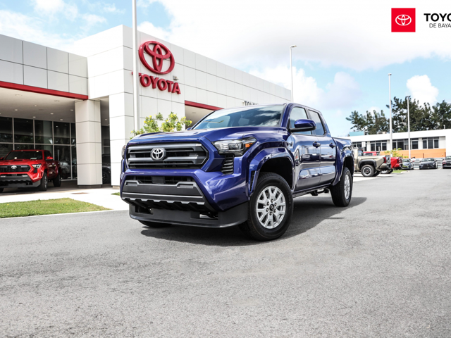 Toyota Tacoma SR5 (Dark Blue)