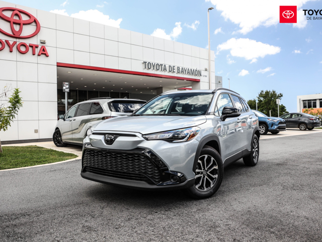 Toyota Corolla Cross SE Hybrid (Sonic Silver)