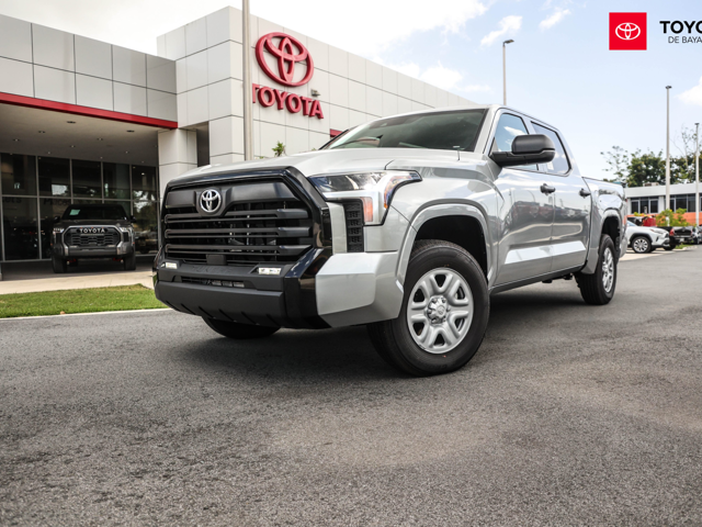Toyota Tundra SR (Silver)