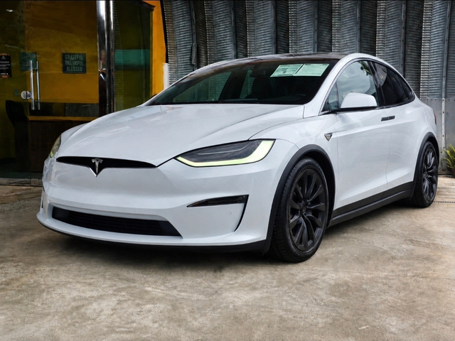 2023 Tesla Model X