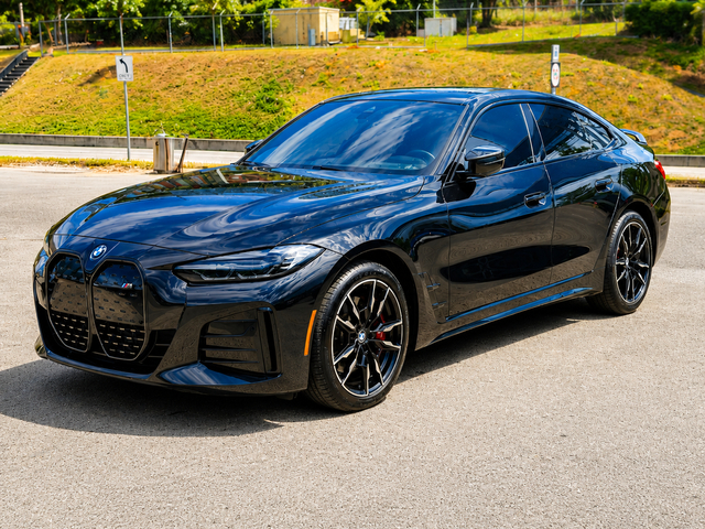 2023 BMW i4 M50