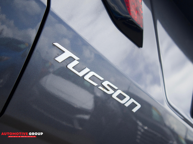 2025 Hyundai Tucson SE