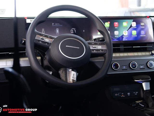 2025 Hyundai Kona SE