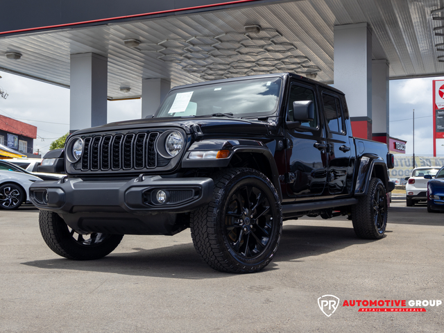 2025 Jeep Gladiator Nighthawk