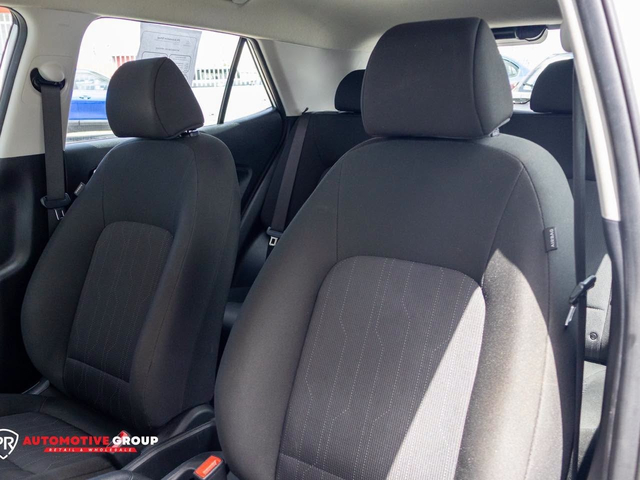 2025 Hyundai Venue SE