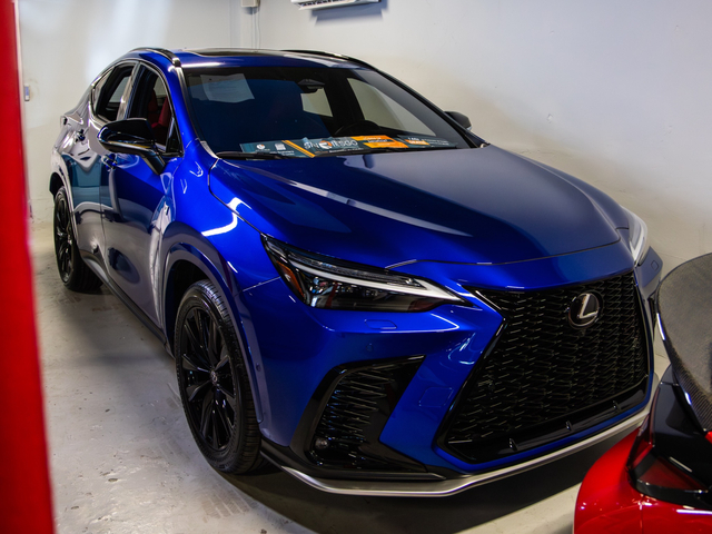 2025 Lexus NX NX 450h+ F SPORT Handling