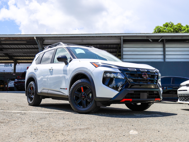 2025 Nissan Rogue Rock Creek