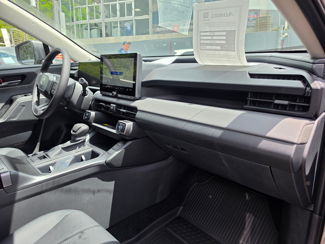 2026 Toyota RAV4 XLE FWD SUV