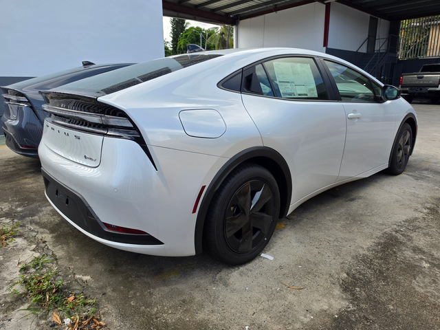 2026 Toyota Prius Plug-In Hybrid SEDAN
