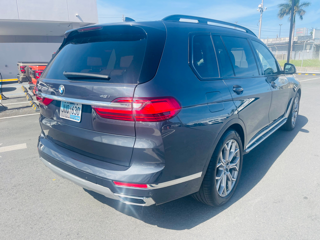 2021 BMW X7 xDrive40i