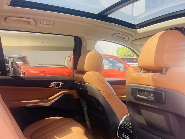 2021 BMW X7 xDrive40i