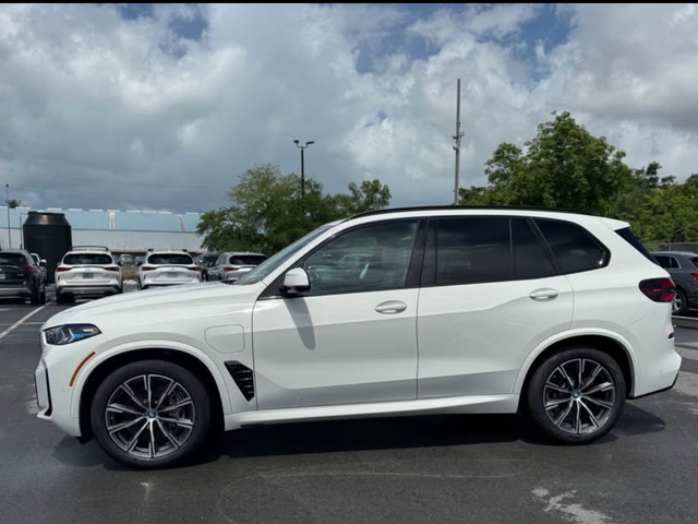 2025 BMW X5 xDrive50e