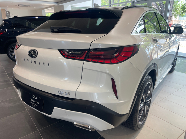 2025 Infiniti QX55 LUXE