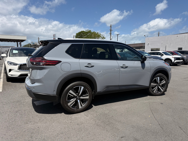 2025 Nissan Rogue SL