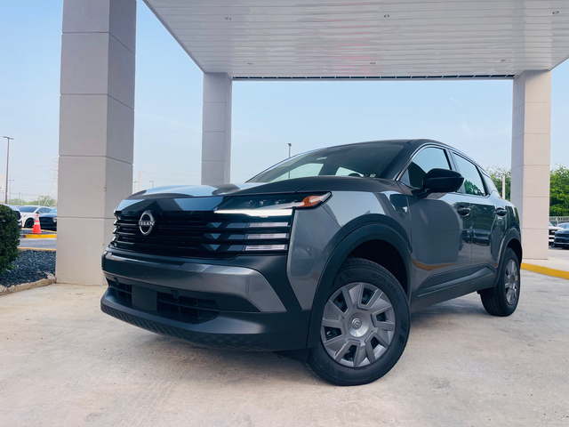 2026 Nissan Kicks S