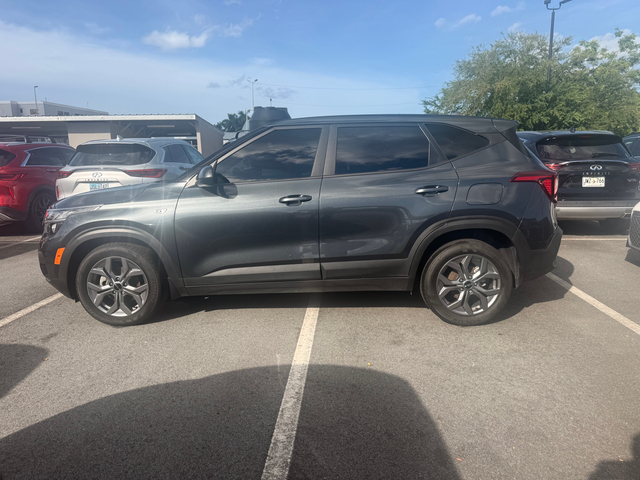 2025 Kia Seltos LX