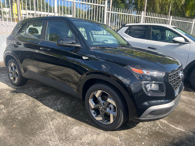 2025 Hyundai Venue SE