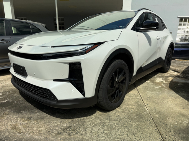 2026 Toyota C-HR SE