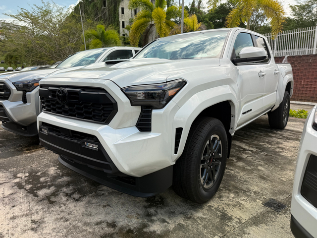 2026 Toyota Tacoma 2WD SR5