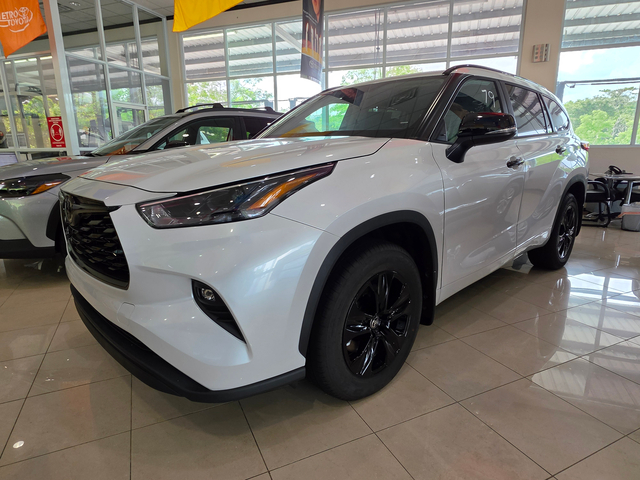 2025 Toyota Highlander Hybrid XLE