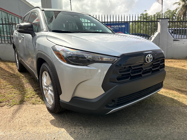 2026 Toyota Corolla Cross LE