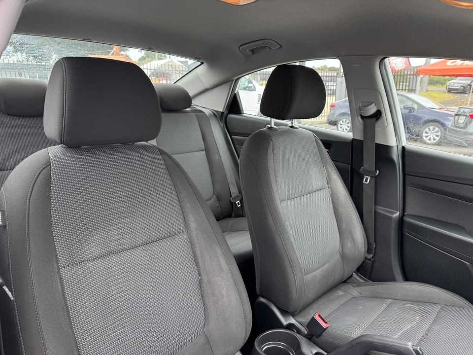 2022 Hyundai Accent SE, foto 12