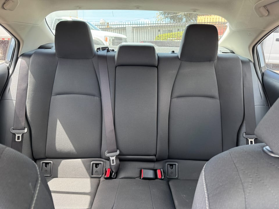 2025 Toyota Corolla LE, foto 13