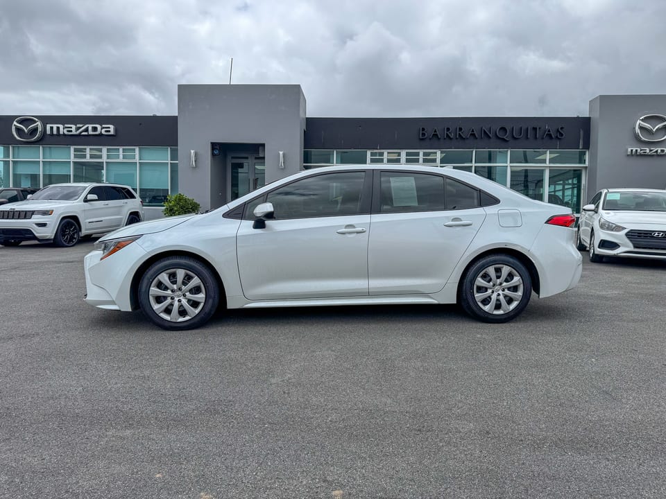 2025 Toyota Corolla LE, foto 4