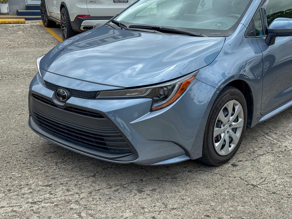 2024 Toyota Corolla LE, foto 2