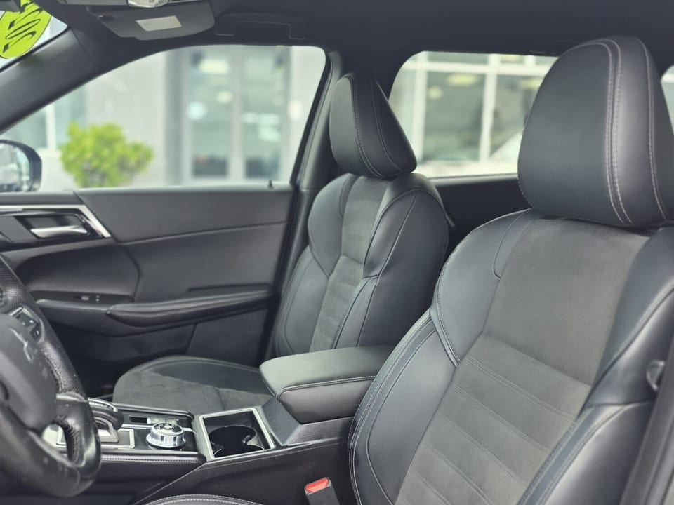 2024 Mitsubishi Outlander SE, foto 9