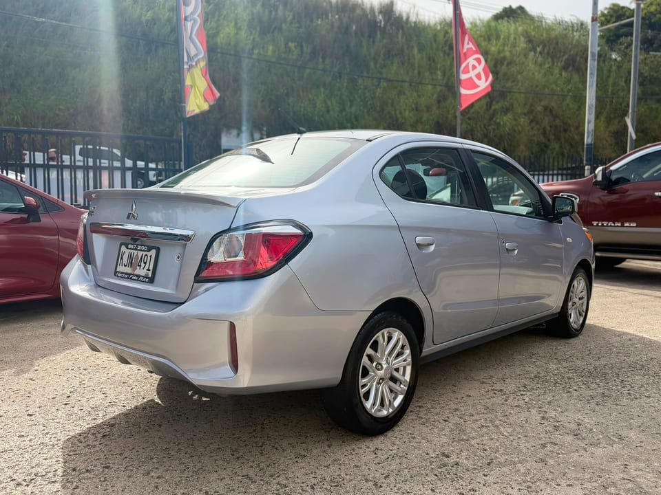 2024 Mitsubishi Mirage G4 ES, foto 4
