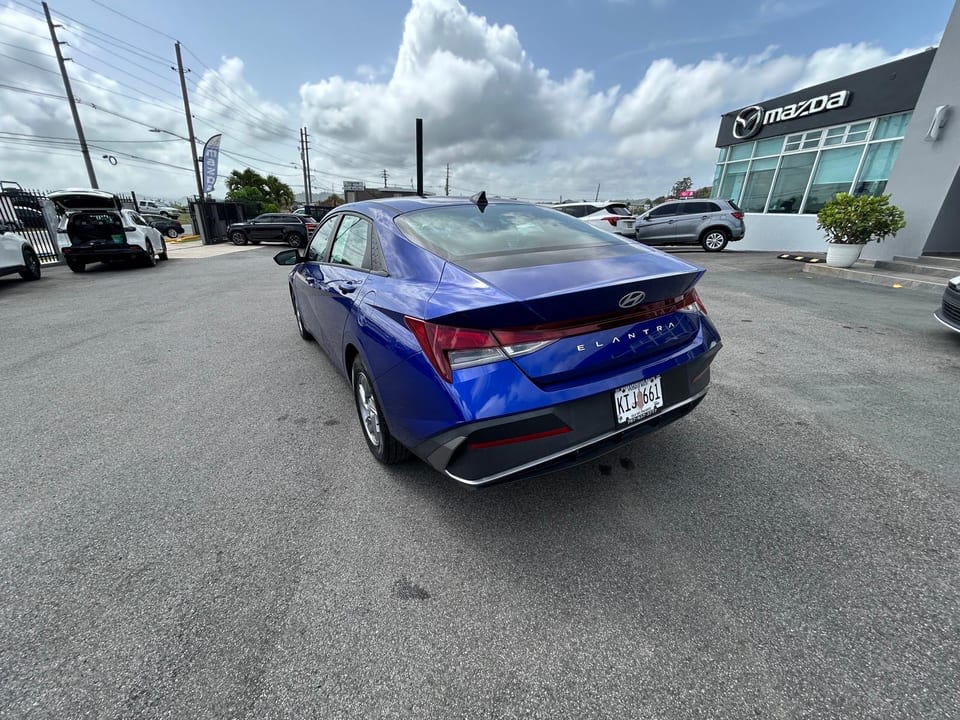 2024 Hyundai Elantra SE, foto 1