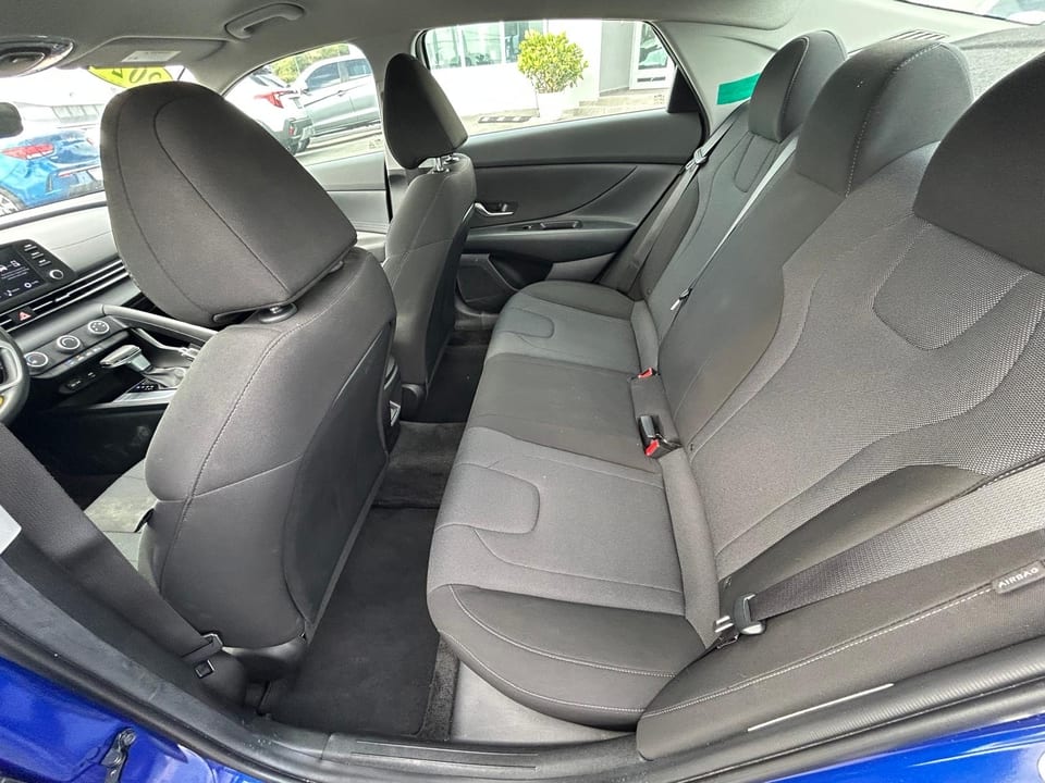 2024 Hyundai Elantra SE, foto 5