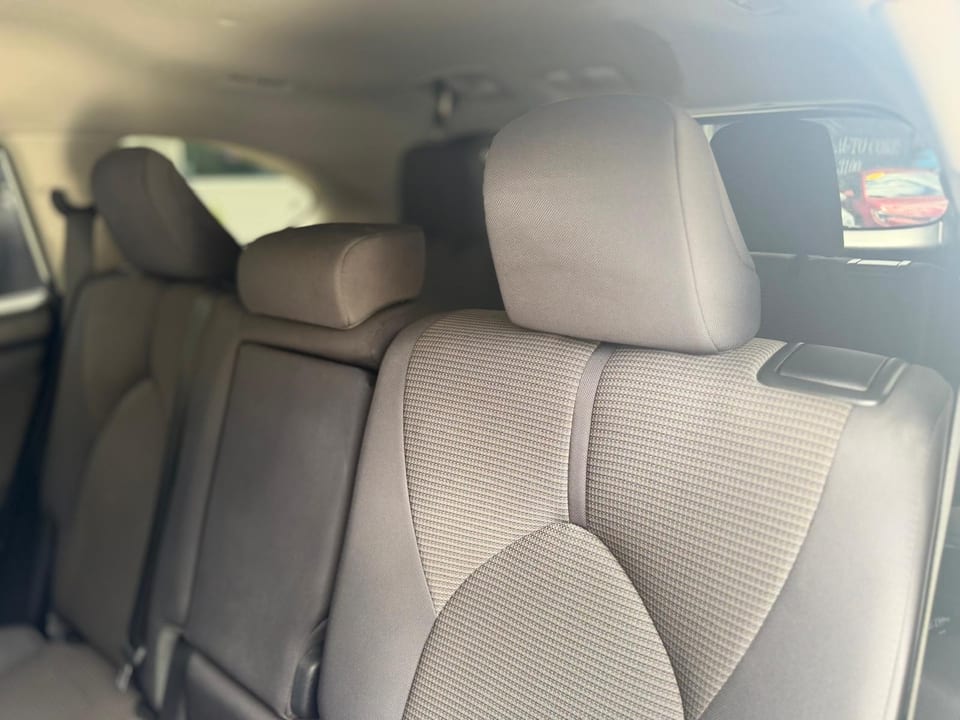 2022 Toyota Highlander LE, foto 11
