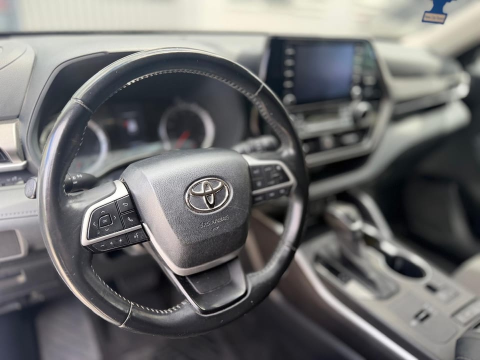 2022 Toyota Highlander LE, foto 9