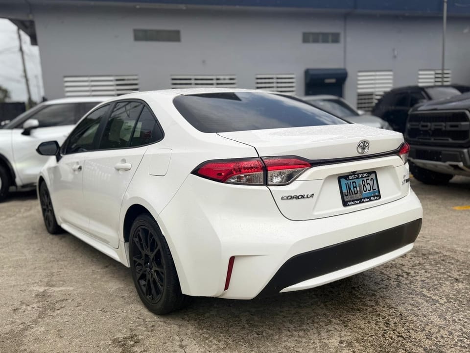 2020 Toyota Corolla L, foto 2