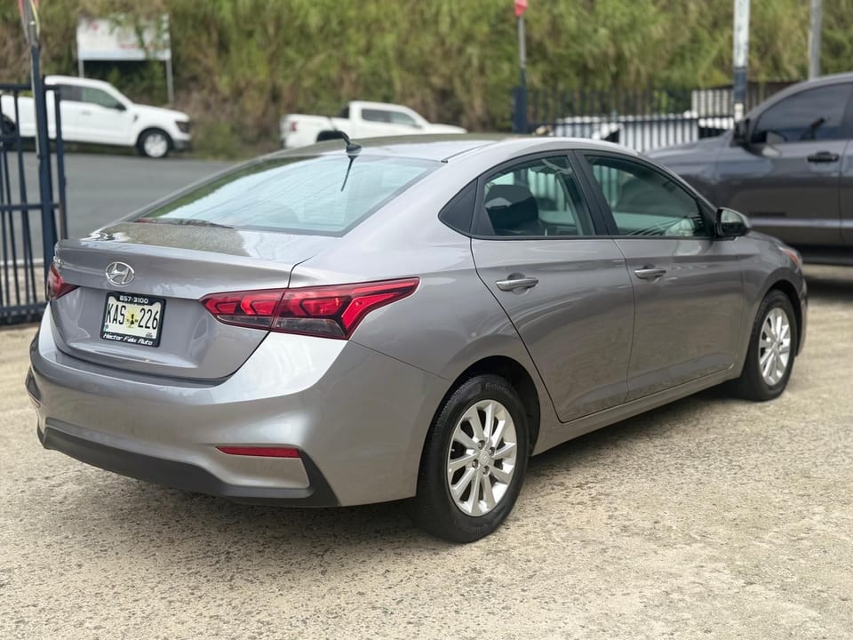 2022 Hyundai Accent SE, foto 4