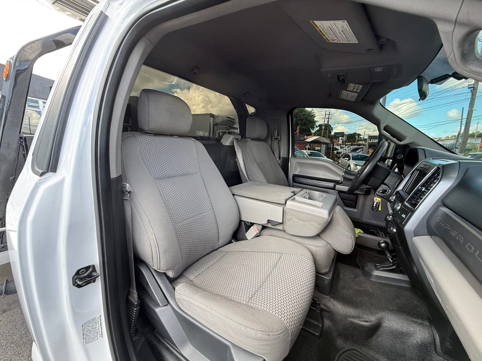 2019 Ford Súper Duty F-550 DRW XL, foto 10