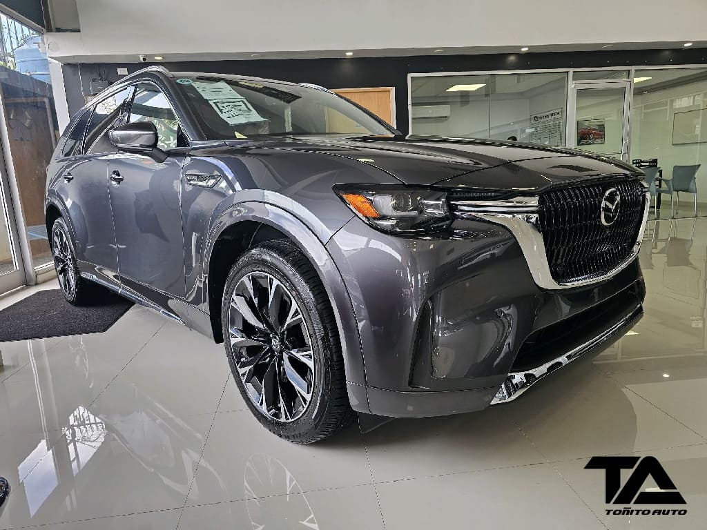2025 Mazda CX-90 Premium Plus Package's photo