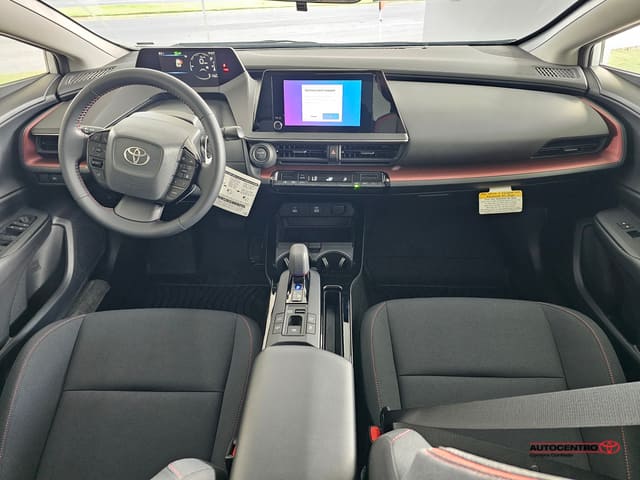 Inicio 57 Toyota Prius Plug-In Hybrid SE 2026